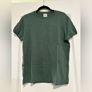 Zara Men’s Short Sleeve Knit shirt